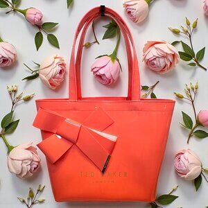 Ted Baker Nikicon small tote bag in a vibrant salmon or coral-colored hue (NWT)
